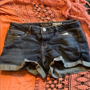Areopostal shorts
